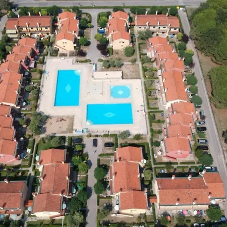 Renovated With Pool In * Bibione